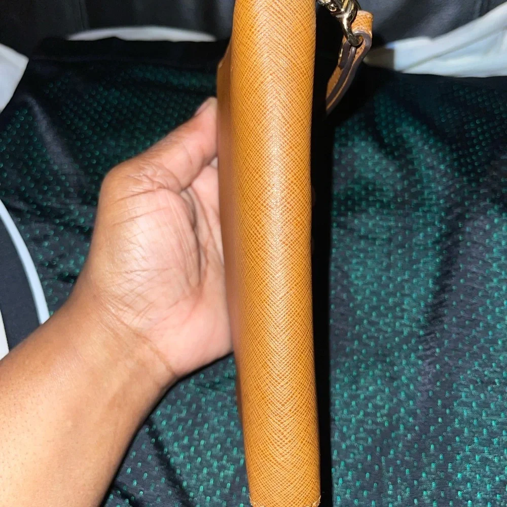 Michael Kors Large Smart Phone Wrislet  NWOT